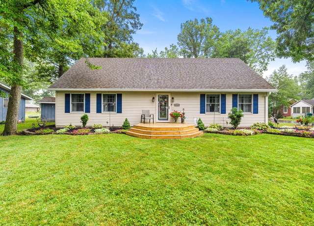 Property at 10141 Mohawk Dr, Huntsville, OH 43324, 4 beds, 3 baths