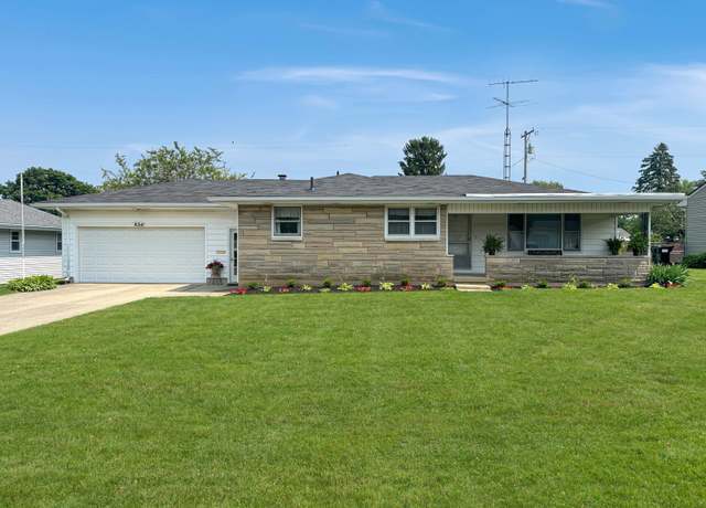 Property at 834 Amherst Dr, Urbana, OH 43078, 3 beds, 1.5 baths