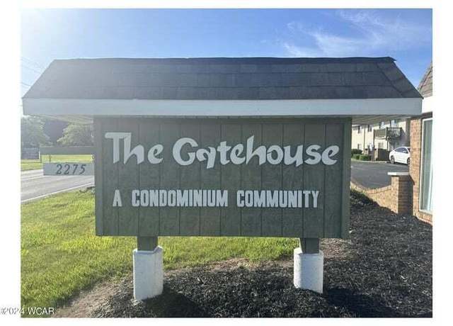 Property at 2275 N Cable Rd #137, Lima, OH 45807, 2 beds, 2 baths