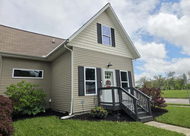 Property at 350 S Court St, Marysville, OH 43040, 3 beds, 2 baths