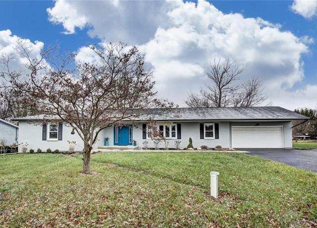 Property at 1405 Bowman Rd, Springfield, OH 45502, 4 beds, 2.5 baths