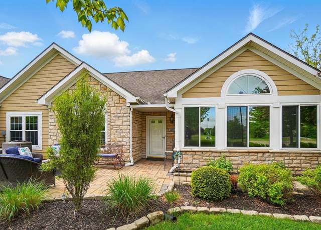 Property at 2696 Prestwick Village Cir, Springfield, OH 45503, 3 beds, 2 baths