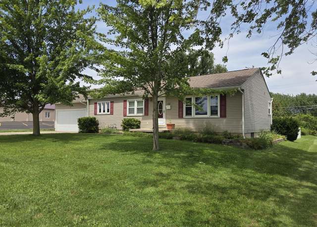 Property at 402 E Russell Rd, Sidney, OH 45365, 3 beds, 1 bath
