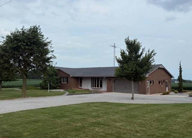 Property at 1677 Noble Rd, Saint Marys, OH 45885, 3 beds, 2 baths