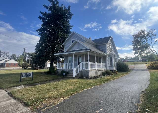 Property at 1046 N Main St, Bellefontaine, OH 43311, 3 beds, 1.5 baths