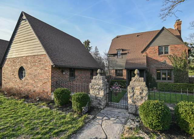 Property at 721 Tanglewood Dr, Springfield, OH 45504, 4 beds, 4 baths