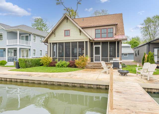 Property at 7933 Hickory Ave, Russells Point, OH 43348, 3 beds, 2 baths