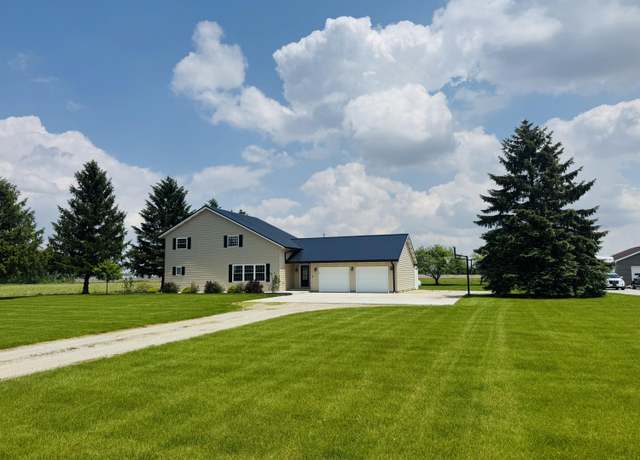 Property at 8080 Celina Mendon Rd, Celina, OH 45822, 3 beds, 2.5 baths