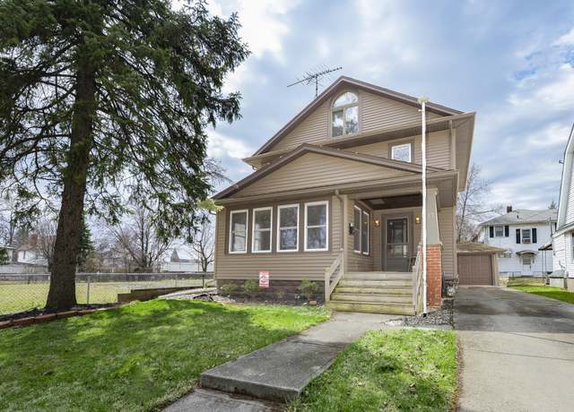 Property at 317 N Madriver St, Bellefontaine, OH 43311, 3 beds, 1.5 baths