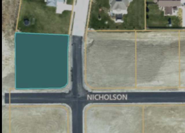 Property at 225 Hudson Dr, Jackson Center, OH 45334