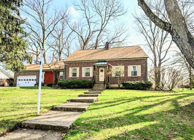Property at 407 N Broadmoor Blvd, Springfield, OH 45504, 3 beds, 2 baths