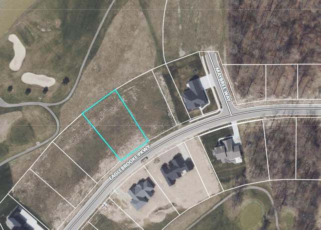 Property at 2409 Eaglebrooke Pkwy, Celina, OH 45822