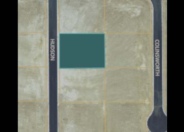Property at 302 Hudson Dr, Jackson Center, OH 45334