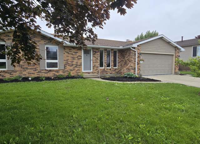 Property at 905 Canterbury Dr, Celina, OH 45822, 3 beds, 2 baths