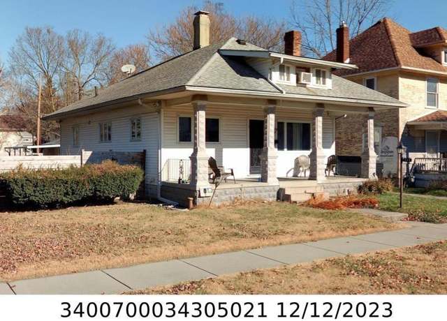 Property at 238 W Liberty St, Springfield, OH 45506, 2 beds, 1 bath