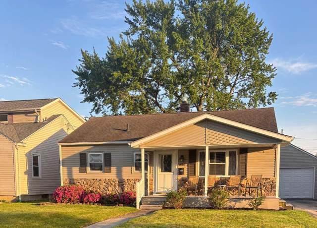 Property at 805 Oliver St, Saint Marys, OH 45885, 3 beds, 2 baths