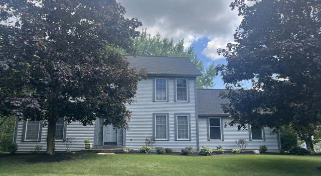 Photo of 915 E Parkwood St, Sidney, OH 45365