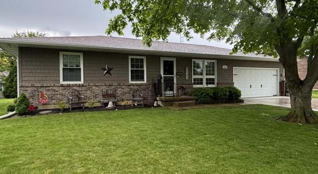 Photo of 1006 Meadowview Dr, Celina, OH 45822