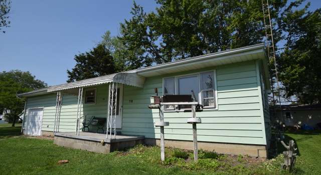 Photo of 718 Center Ave, Russells Point, OH 43348