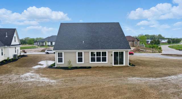 Photo of 1507 Kingsgate Rd, Springfield, OH 45502
