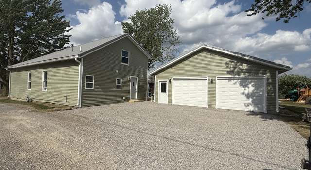 Photo of 158 E Walnut St, Rockford, OH 45882