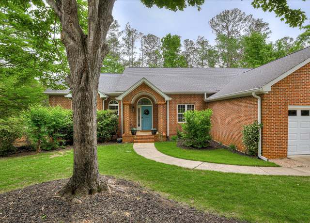 Property at 907 Patriots, Mccormick, SC 29835, 3 beds, 2.5 baths
