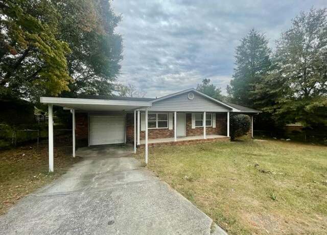Property at 3412 S Kensington, Augusta, GA 30906, 3 beds, 2 baths