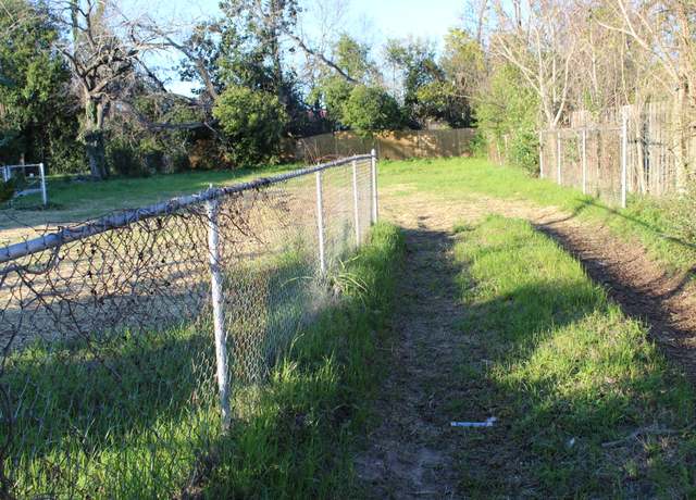 Property at 913 Wrightsboro, Augusta, GA 30901