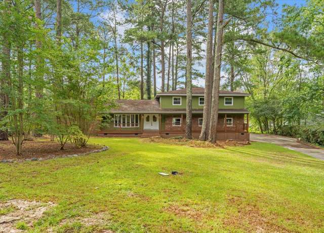Property at 13 Flintlock Dr, North Augusta, SC 29860, 5 beds, 4 baths