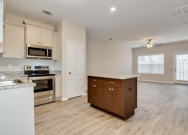 Property at 346 Bordeaux, Thomson, GA 30824, 2 beds, 2 baths