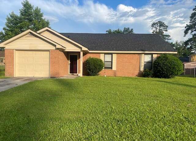 Property at 2929 Dahlia Dr, Augusta, GA 30906, 3 beds, 2 baths