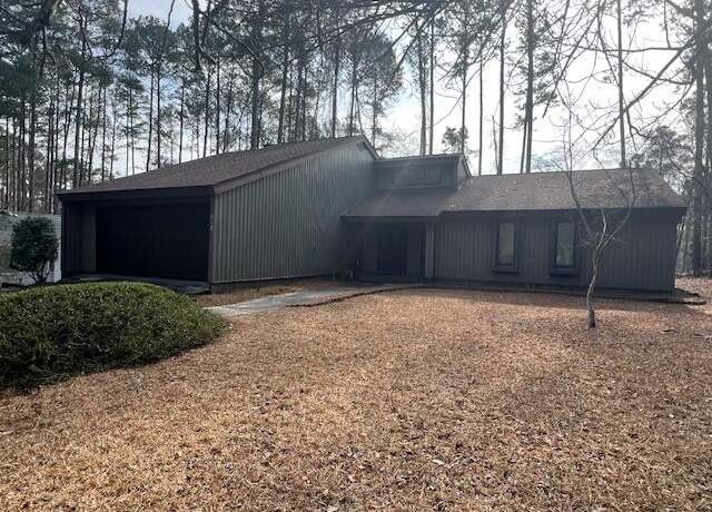 Property at 212 TARA Dr, Mccormick, SC 29835, 3 beds, 2 baths