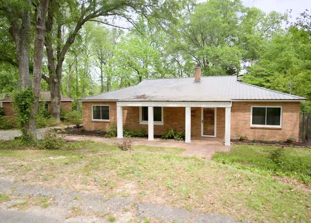 Property at 85 JOHN, Williston, SC 29853, 3 beds, 2 baths
