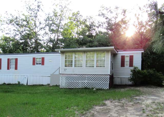 Property at 324 Fir, North Augusta, SC 29841, 2 beds, 1.5 baths