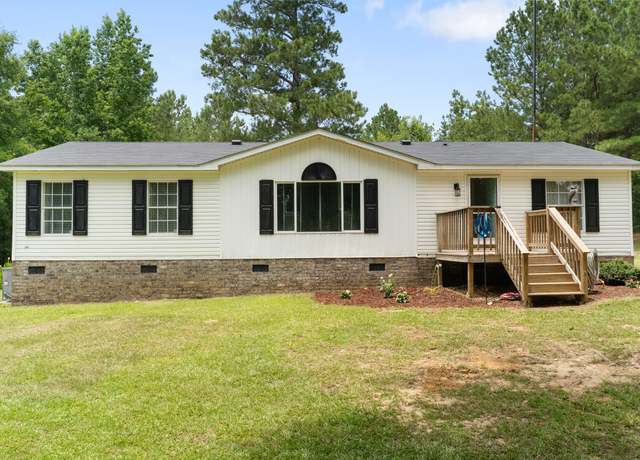 Property at 4921 Wrens, Thomson, GA 30824, 3 beds, 2 baths