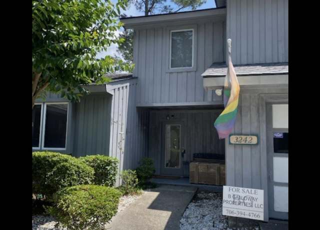 Property at 3242 Summerchase Cir, Augusta, GA 30909, 3 beds, 2.5 baths