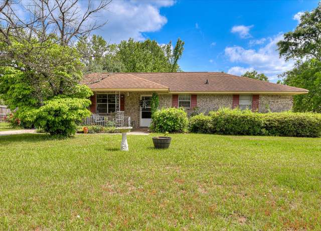 Property at 1219 Susan Ct, Waynesboro, GA 30830, 3 beds, 1.5 baths