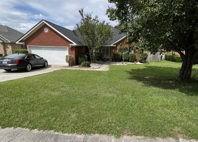 Property at 698 Cumberland, Grovetown, GA 30813, 4 beds, 2 baths