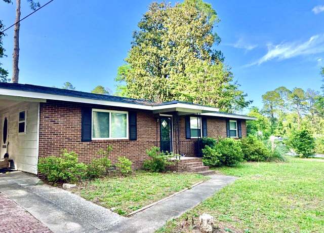 Property at 1002 Seymour, North Augusta, SC 29841, 3 beds, 1.5 baths