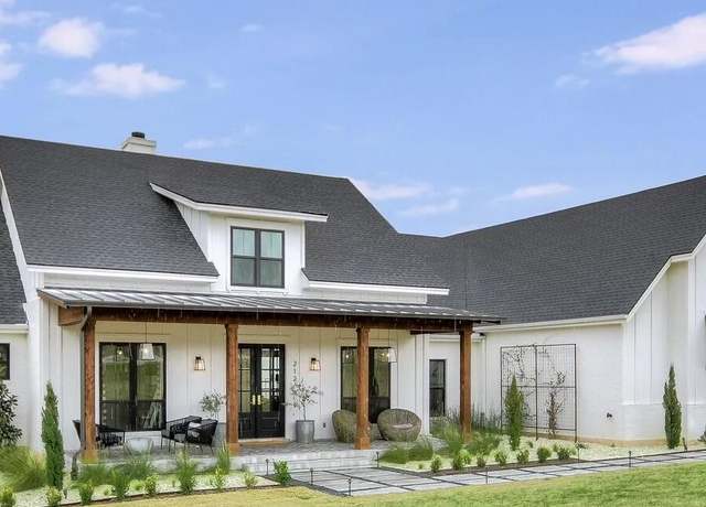 Property at 1123 Meandering Trl, Grovetown, GA 30813, 5 beds, 3.5 baths