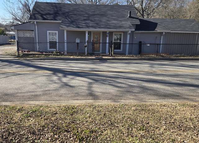 Property at 213 LUMBER, Lincolnton, GA 30817, 2 beds, 2 baths