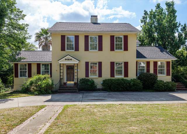 Property at 1207 SUMMERHILL, North Augusta, SC 29841, 5 beds, 3 baths