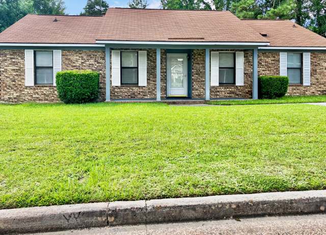 Property at 2942 Dahlia, Augusta, GA 30906, 4 beds, 2 baths