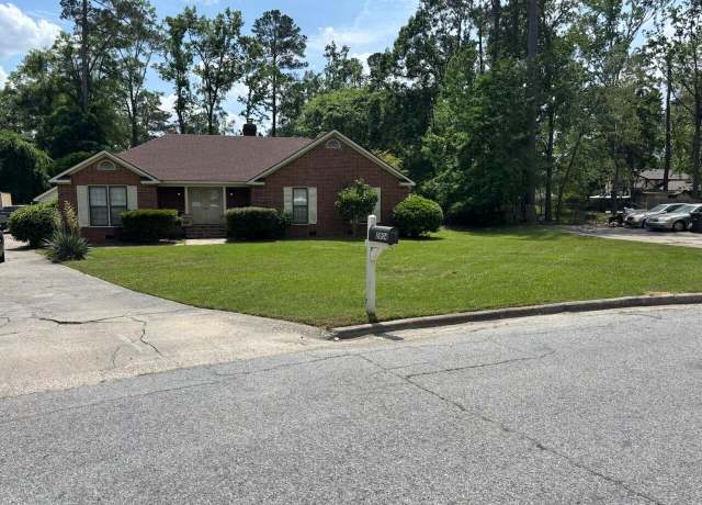 Property at 2804 Scarlett, Augusta, GA 30909, 5 beds, 4 baths