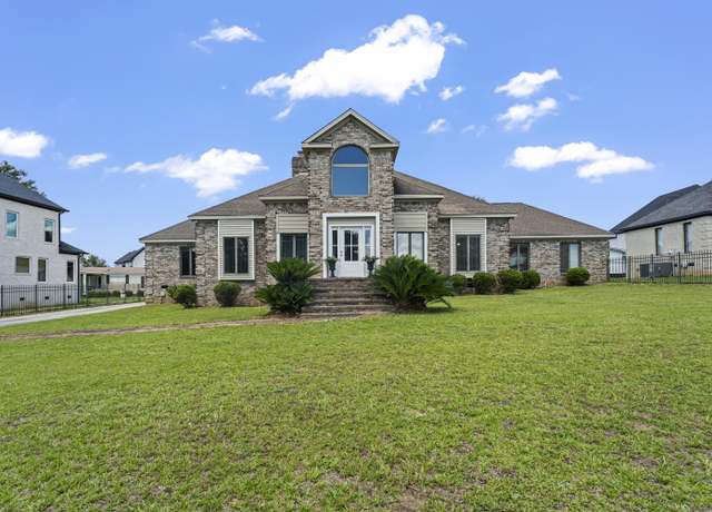 Property at 1304 Shannon, North Augusta, SC 29860, 3 beds, 2 baths