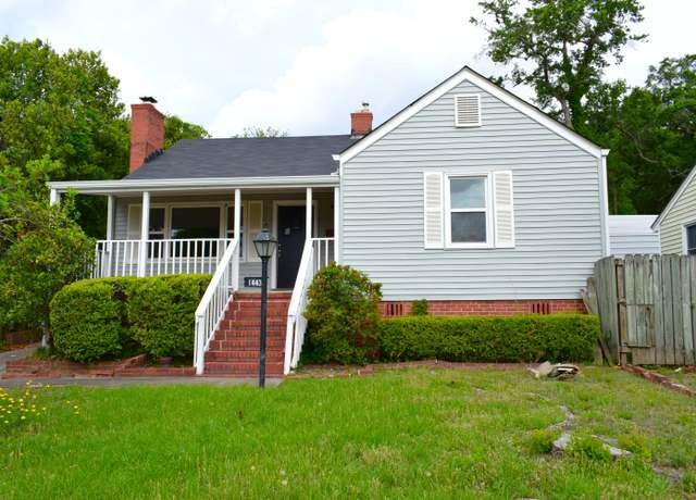 Property at 1443 Spring Hl, Augusta, GA 30904, 4 beds, 2 baths
