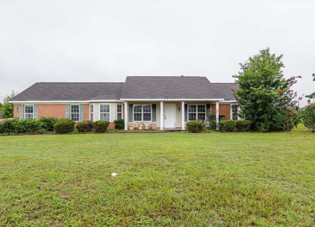 Property at 2423 Ramblewood, Augusta, GA 30906, 3 beds, 2 baths
