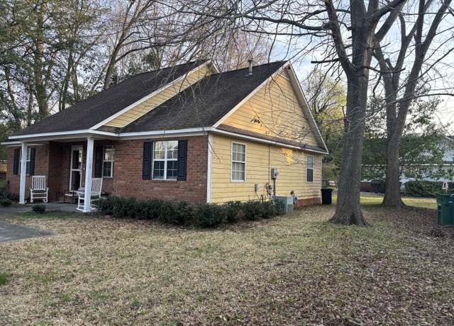 Property at 1405 THORPE Ln SE, Aiken, SC 29801, 3 beds, 2 baths