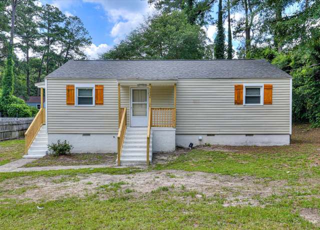 Property at 2426 Dickey, Augusta, GA 30906, 3 beds, 2 baths
