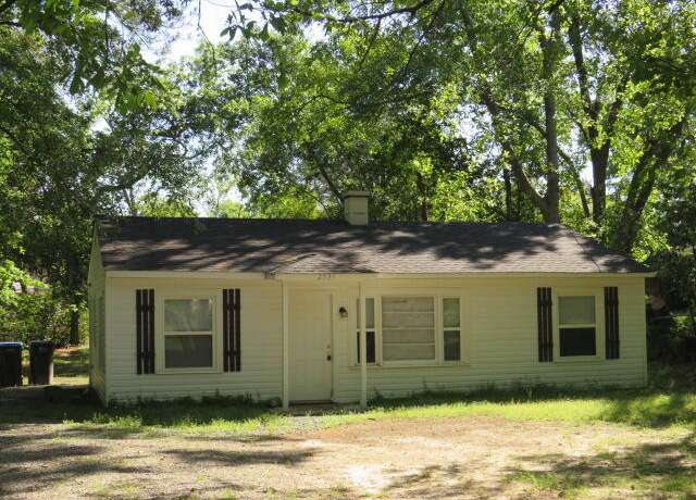 Property at 2537 ARGONNE, Augusta, GA 30906, 3 beds, 1 bath